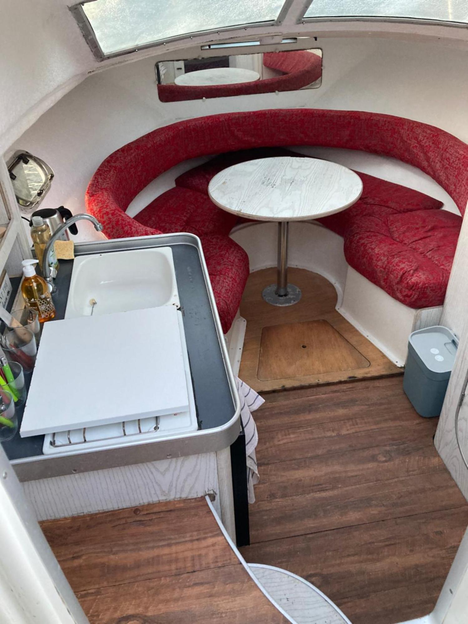 Bateau-Gite Sur Le Halage De La Mayenne L'Huisserie 외부 사진